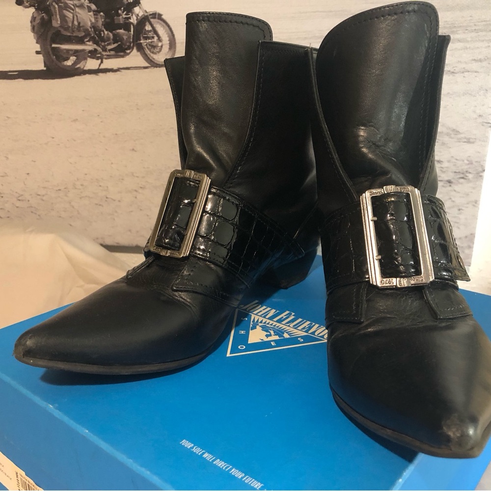 Rare 2016 Fluevog Black Leather Cheryl Croc Buckle Boots
